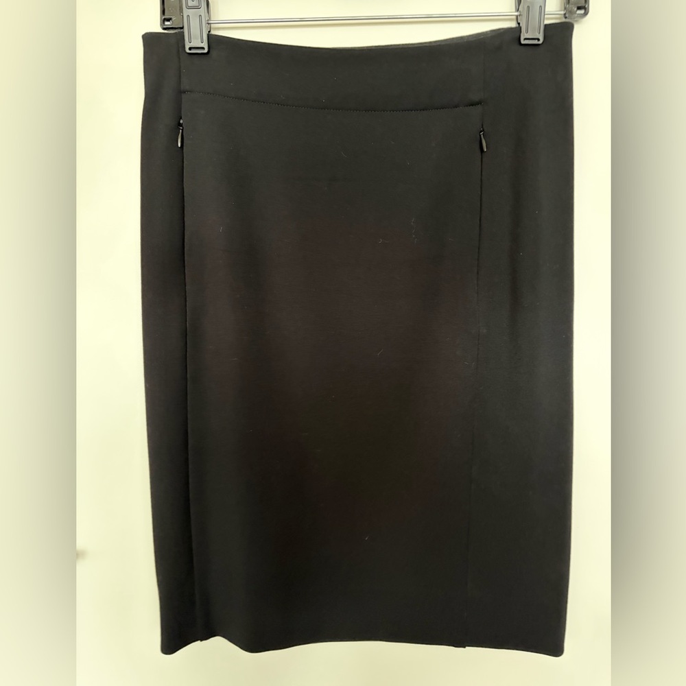 Diane Von Furstenberg Stretchy Black Pencil Skirt with pockets!